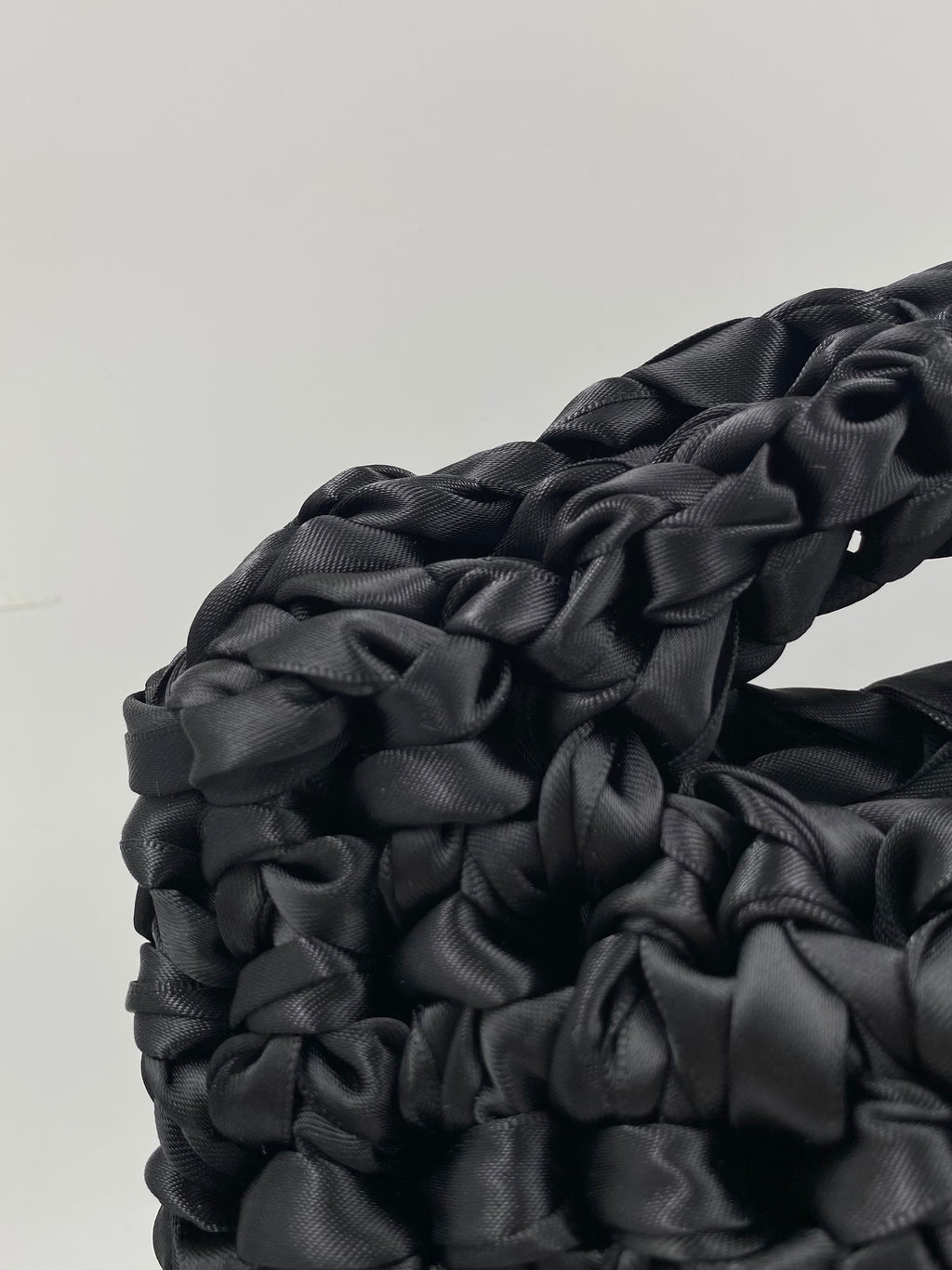 Classic Nora - Black Truffle